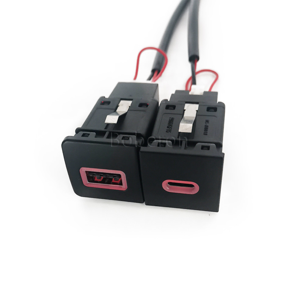 Rode LED Snelle Autolader Aans - Usb C Power Adapter recensie en prijs